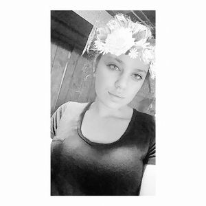 Meet your Posher, Vanessa